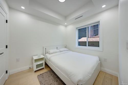 1-683 19Th Avenue W, Vancouver, BC 