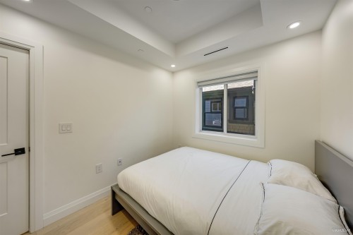 1-683 19Th Avenue W, Vancouver, BC 