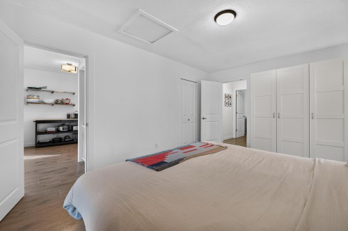 2218 11Th Avenue E, Vancouver, BC 