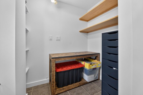 2218 11Th Avenue E, Vancouver, BC 