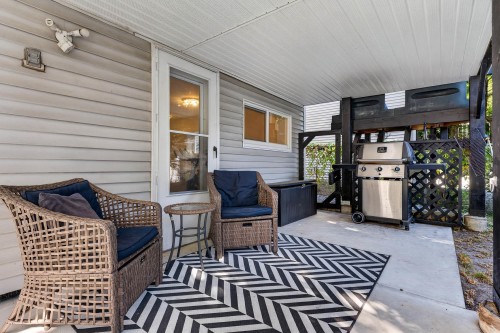2218 11Th Avenue E, Vancouver, BC 