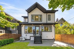 2-683 19th Avenue WVancouver, BC V5Z 1W9