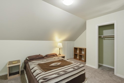 5280 Bear Bay Road, Garden Bay, BC 