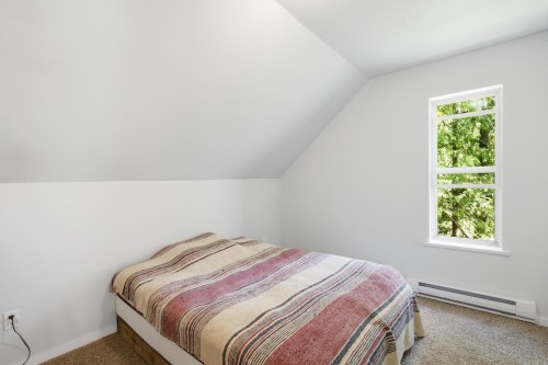 5280 Bear Bay Road, Garden Bay, BC 