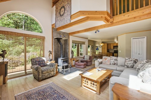 5280 Bear Bay Road, Garden Bay, BC 