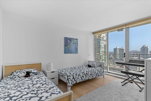2303-1225 Richards Street, Vancouver, BC 