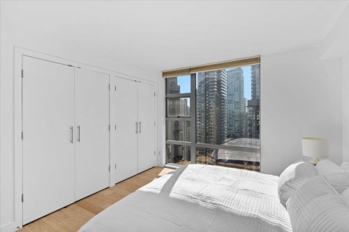 2303-1225 Richards Street, Vancouver, BC 