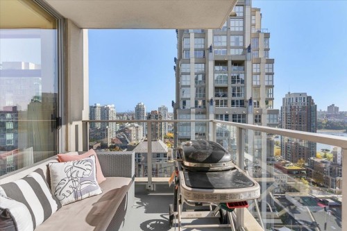 2303-1225 Richards Street, Vancouver, BC 