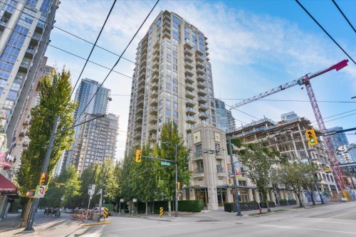 2303-1225 Richards Street, Vancouver, BC 