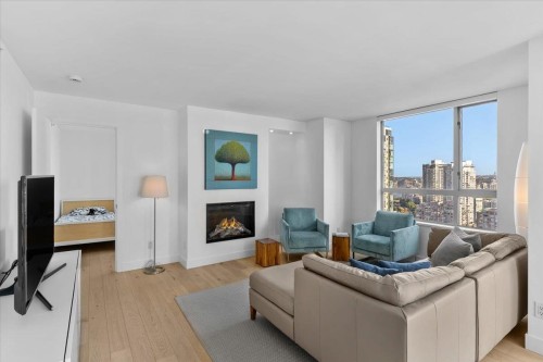 2303-1225 Richards Street, Vancouver, BC 