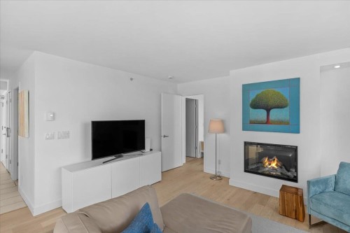 2303-1225 Richards Street, Vancouver, BC 