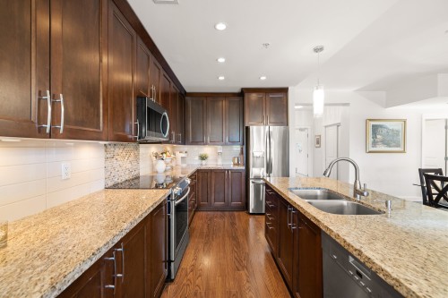 311-5099 Springs Boulevard, Delta, BC 
