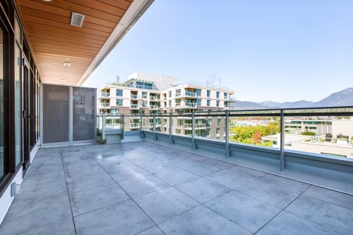 704-777 Harbour Way, Vancouver, BC 