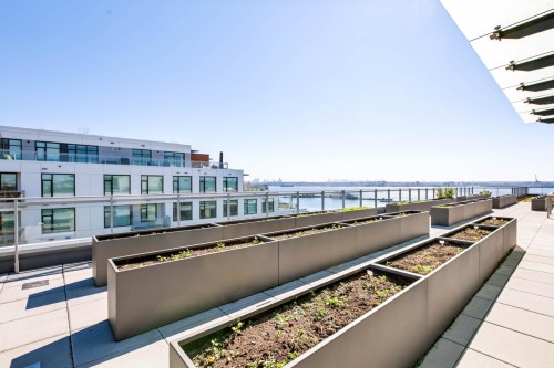 704-777 Harbour Way, Vancouver, BC 