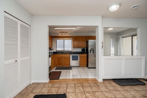 6094 Walker Avenue, Burnaby, BC 