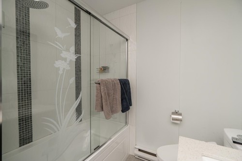 6094 Walker Avenue, Burnaby, BC 