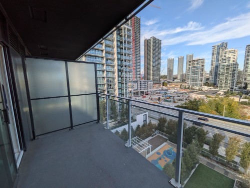 803-4433 Alaska Street, Burnaby, BC 