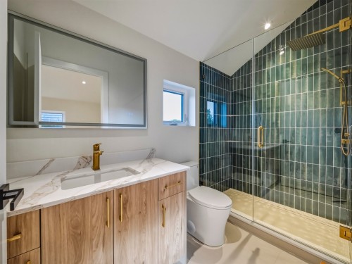 1-2339 Parker Street, Vancouver, BC 