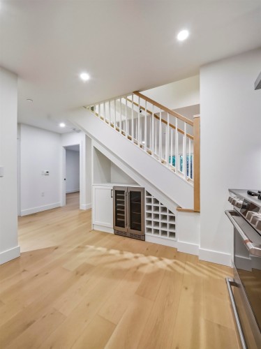 1-2339 Parker Street, Vancouver, BC 