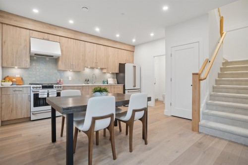 2-2339 Parker Street, Vancouver, BC 