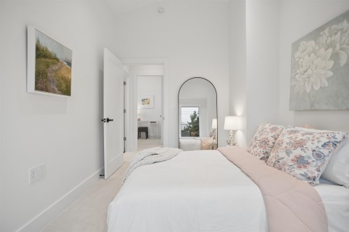 2-2339 Parker Street, Vancouver, BC 