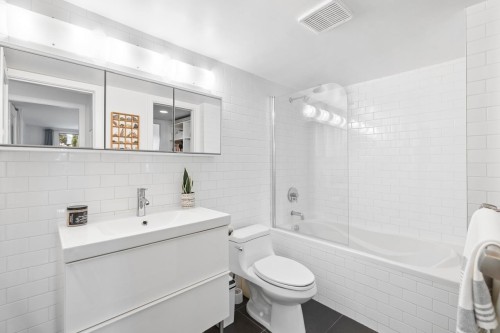1B-2775 Fir Street, Vancouver, BC 