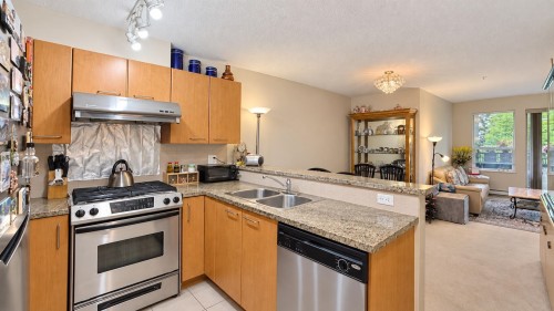 203-9200 Ferndale Road, Richmond, BC 
