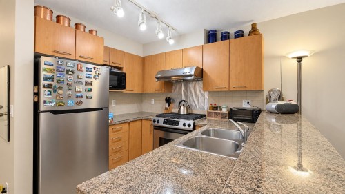 203-9200 Ferndale Road, Richmond, BC 