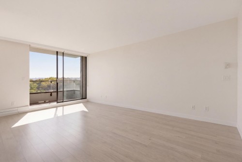 902-2370 2Nd Avenue W, Vancouver, BC 