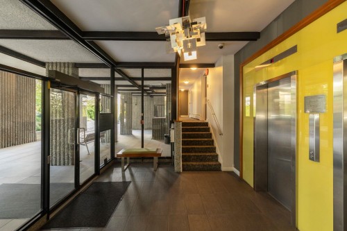 902-2370 2Nd Avenue W, Vancouver, BC 