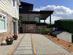 1480 Tyrol Road West Vancouver, BC V6S 0L6