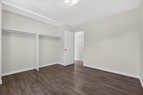 203-7220 Lindsay Road, Richmond, BC 