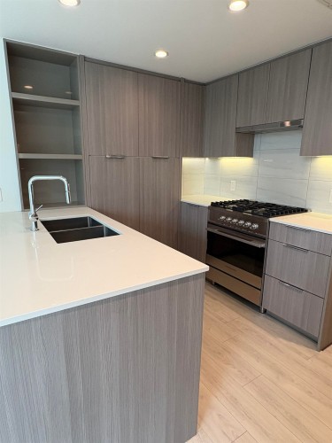 501-1401 Hunter Street, North Vancouver, BC 