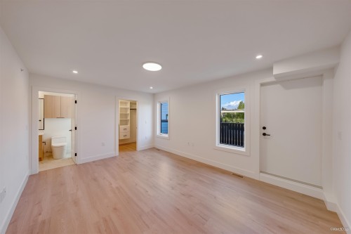 2-6136 Irmin Street, Burnaby, BC 