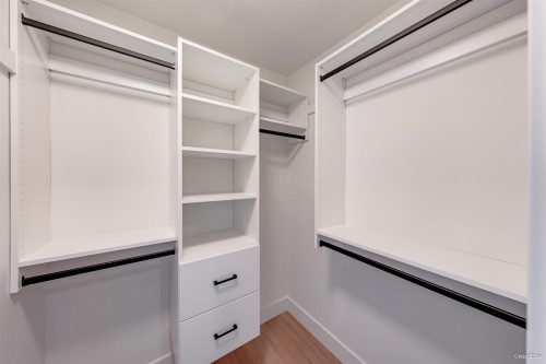 2-6136 Irmin Street, Burnaby, BC 