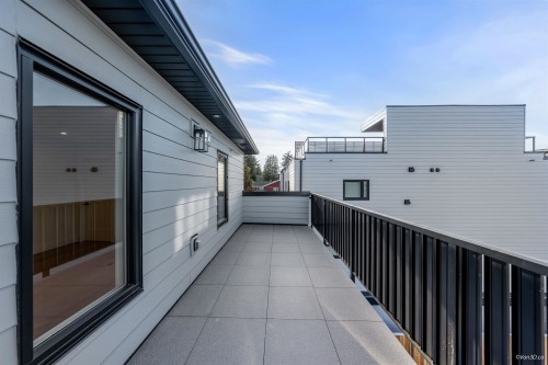 2-6136 Irmin Street, Burnaby, BC 
