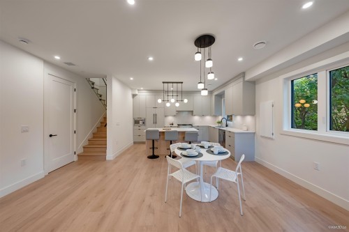 2-6136 Irmin Street, Burnaby, BC 