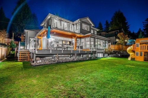 649 Sylvan Avenue , Vancouver, BC V7R 2E8 2