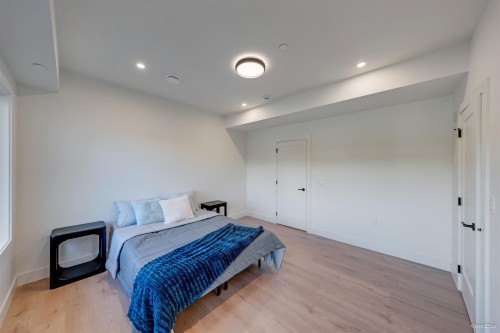 6-6136 Irmin Street, Burnaby, BC 
