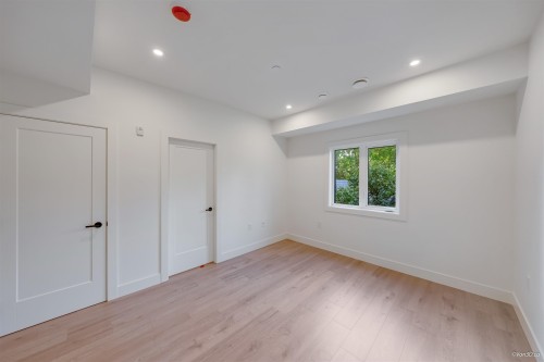 6-6136 Irmin Street, Burnaby, BC 