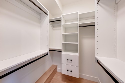 6-6136 Irmin Street, Burnaby, BC 
