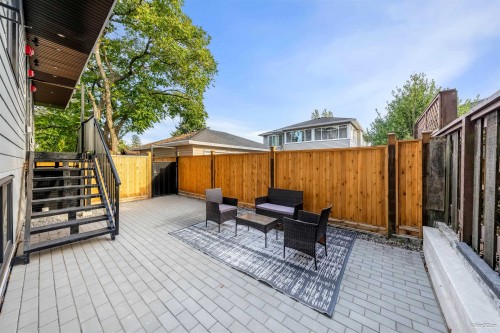 6-6136 Irmin Street, Burnaby, BC 