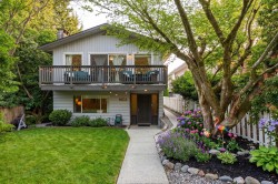 1949 Mahon Avenue North Vancouver, BC V7M 2T4