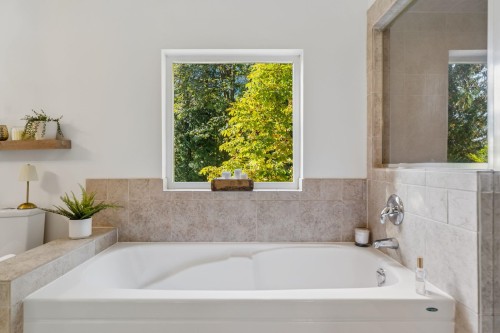 12121 264 Street, Maple Ridge, BC 