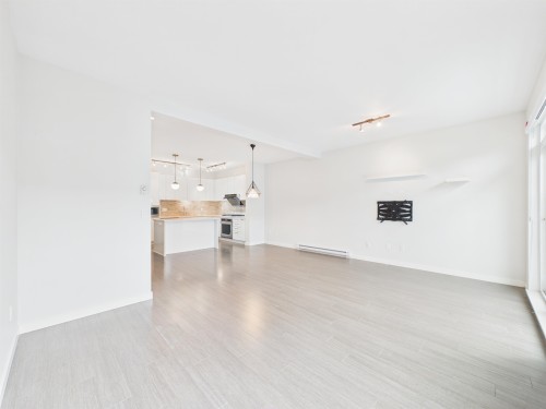 131-3500 Burke Village Promenade, Coquitlam, BC 