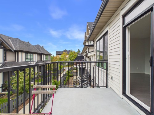 131-3500 Burke Village Promenade, Coquitlam, BC 