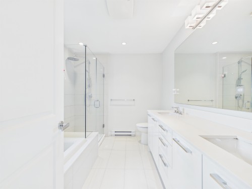 131-3500 Burke Village Promenade, Coquitlam, BC 