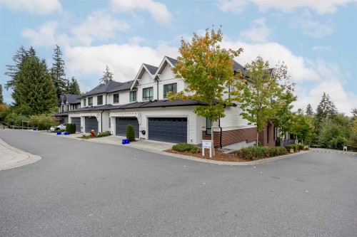 131-3500 Burke Village Promenade, Coquitlam, BC 