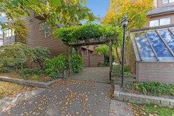 3295 Mountain Highway North Vancouver, BC V7K 2H4