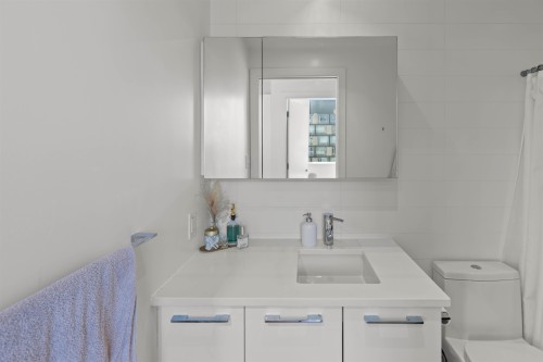 1001-108 1St Avenue E, Vancouver, BC 